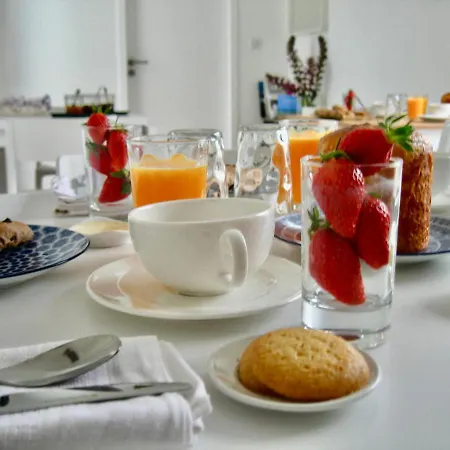 Le Clos Des Fantaisies - D'hotes Gourmandes Guest house 3*