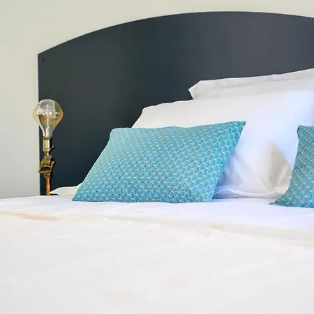 Le Clos Des Fantaisies - D'hotes Gourmandes Guest house