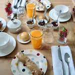 Гостевой дом Le Clos Des Fantaisies - D'hotes Gourmandes 3*